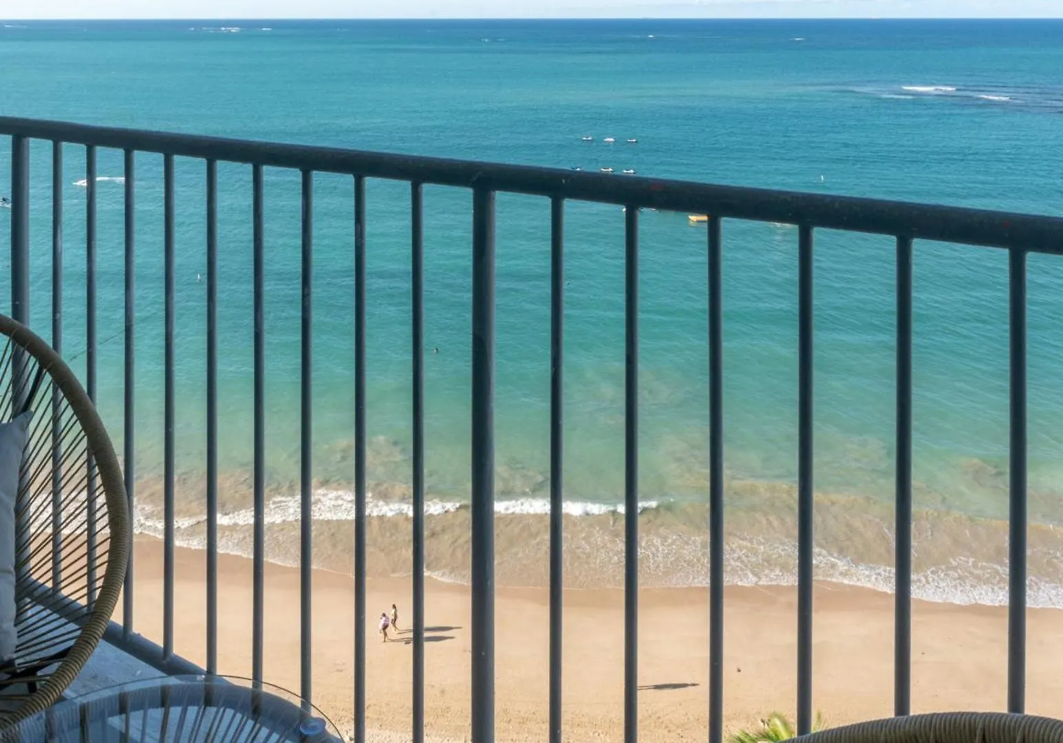 Aparthotel Ocean View Deluxe Suite: Pvt. Beach & Pool San Juan
